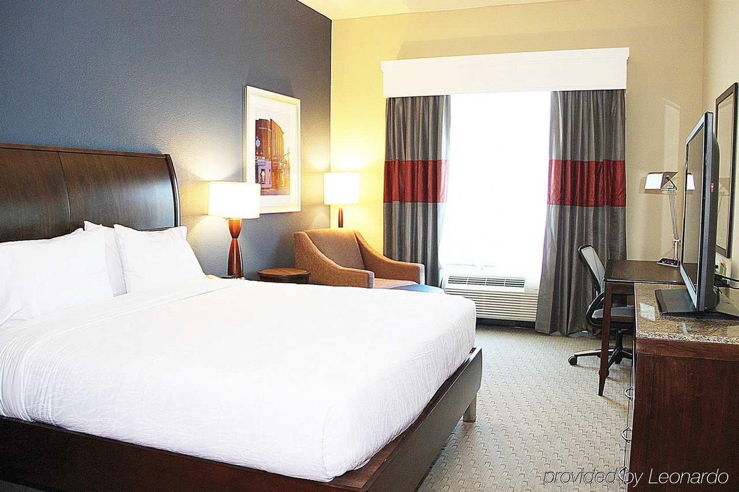 Hilton Garden Inn Falls Church Εξωτερικό φωτογραφία